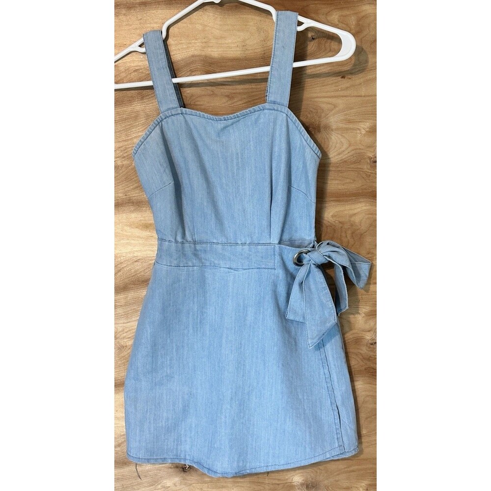 Sincerely Jules Woman XS Denim Wrap Shorts Romper Skort Tie Smocked Chambray